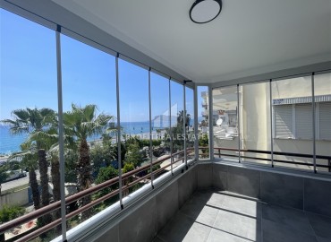 Элитная двухкомнатная квартира, 95м², на первой береговой линии с видом на Аланийскую крепость в районе Тосмур, Алания ID-19019 фото-21