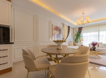 Видовая дизайнерская квартира 1+1, 55м², в элитном комплексе на первой береговой линии в Махмутларе, Алания ID-19032 фото-3