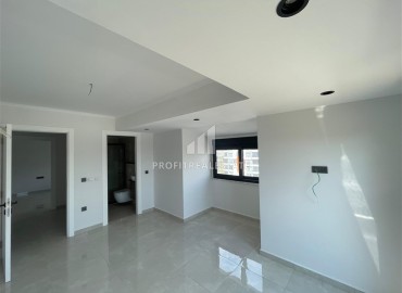 Новая двухуровневая квартира 3+1, 105м², в комплексе премиум класса в центре Махмутлара, в 400м от моря, Алания ID-19042 фото-10