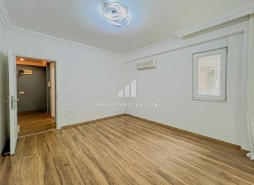 Трехкомнатная квартира с дизайнерским интерьером, 95м² с отличной локацией в Махмутларе, Алания ID-19057 фото-12