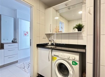 Трехкомнатная меблированная квартира, 90м², в резиденции с бассейном, у моря в Махмутларе, Алания ID-19060 фото-8