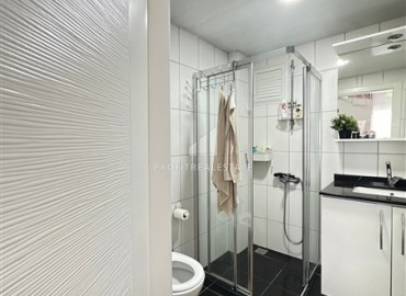 Трехкомнатная меблированная квартира, 90м², в резиденции с бассейном, у моря в Махмутларе, Алания ID-19060 фото-19