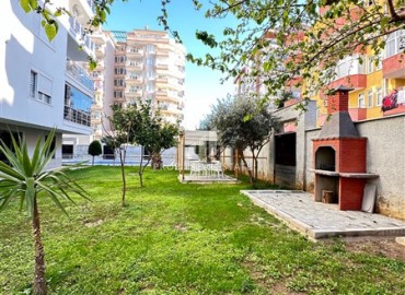 Трехкомнатная меблированная квартира, 90м², в резиденции с бассейном, у моря в Махмутларе, Алания ID-19060 фото-22