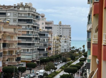 Готовая к проживанию, трехкомнатная квартира, 110м², в 300м от моря в Махмутларе, Алания ID-19071 фото-13