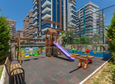 Готовая к проживанию, трехкомнатная квартира, 110м², в 300м от моря в Махмутларе, Алания ID-19071 фото-19