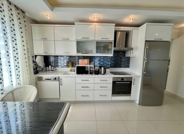 Симпатичная двухкомнатная квартира, 70м², с видом на горы в 200м от моря в Махмутларе, Алания ID-19088 фото-4