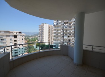 В отличном комплексе, на срочную продажу, выставлена просторная трехкомнатная квартира в курортном районе Махмутлар ID-1509 фото-4