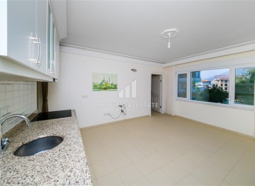 Квартира с двумя спальнями, 85м², без мебели, с выходом в сад в резиденции с бассейном в районе Алании – Оба. ID-19126 фото-4