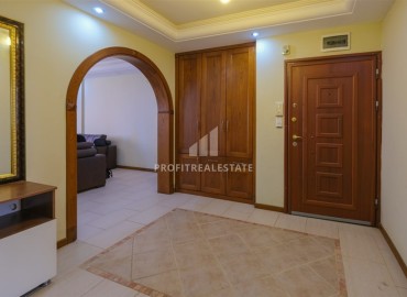 Трехкомнатная квартира, 105м², в уютном комплексе на первой береговой линии в Махмутларе, Алания ID-19135 фото-8