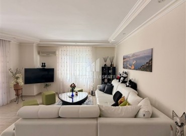 Трехкомнатные меблированные апартаменты, 110м², в комплексе с бассейном, у моря в районе Оба, Алания под ВНЖ ID-19136 фото-3