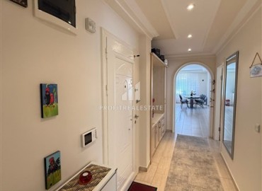 Трехкомнатные меблированные апартаменты, 110м², в комплексе с бассейном, у моря в районе Оба, Алания под ВНЖ ID-19136 фото-11