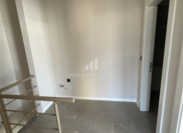 Четырехкомнатный пентхаус, 140м², в комплексе с зимним бассейном в районе Каргыджак, Алания, в 250м от моря ID-19142 фото-8