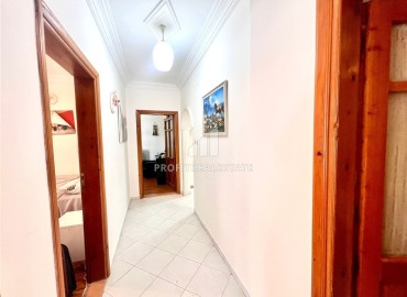 Бюджетная меблированная квартира 3+1 с отдельной кухней, 145м², в доме с парковкой и отличной локацией в Махмутларе, Алания ID-19143 фото-8