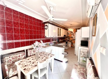 Бюджетная меблированная квартира 3+1 с отдельной кухней, 145м², в доме с парковкой и отличной локацией в Махмутларе, Алания ID-19143 фото-11
