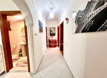 Бюджетная меблированная квартира 3+1 с отдельной кухней, 145м², в доме с парковкой и отличной локацией в Махмутларе, Алания ID-19143 фото-12