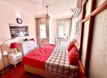 Бюджетная меблированная квартира 3+1 с отдельной кухней, 145м², в доме с парковкой и отличной локацией в Махмутларе, Алания ID-19143 фото-14