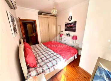 Бюджетная меблированная квартира 3+1 с отдельной кухней, 145м², в доме с парковкой и отличной локацией в Махмутларе, Алания ID-19143 фото-15