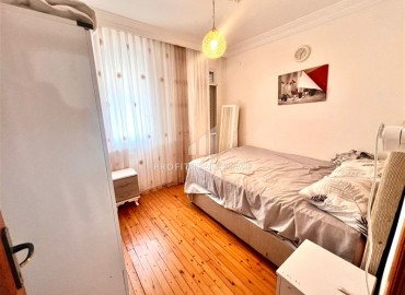 Бюджетная меблированная квартира 3+1 с отдельной кухней, 145м², в доме с парковкой и отличной локацией в Махмутларе, Алания ID-19143 фото-16