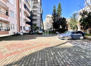 Бюджетная меблированная квартира 3+1 с отдельной кухней, 145м², в доме с парковкой и отличной локацией в Махмутларе, Алания ID-19143 фото-29