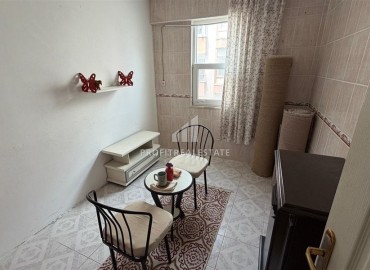 Недорогая вторичная недвижимость: квартира 3+1, 100м², с мебелью и техникой в 250 м от моря в Махмутларе, Алания ID-19146 фото-5