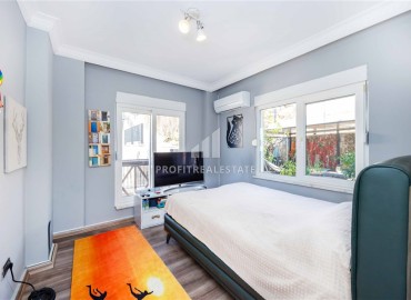 Меблированный дуплекс с тремя спальнями, 155м², с потрясающими видами на море и Аланийскую крепость в районе Алании Тепе ID-19149 фото-3