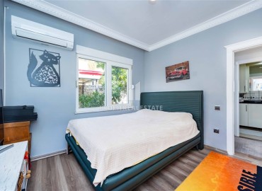 Меблированный дуплекс с тремя спальнями, 155м², с потрясающими видами на море и Аланийскую крепость в районе Алании Тепе ID-19149 фото-4