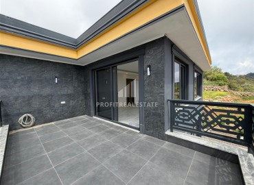 Новая частная двухэтажная вилла с тремя спальнями, 250м², с бассейном в горах района Алании Махмутлар ID-19151 фото-24