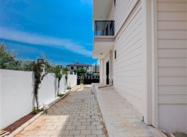 Новая частная трехэтажная вилла 7+1, 350м², с инфраструктурой, в районе Анталии Дошемеалты под гражданство ID-19159 фото-56