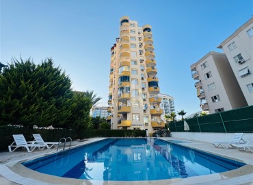 Апартаменты с двумя спальнями, 95м², в комплексе с бассейном с отличной локацией в Махмутларе, Алания ID-19060 фото-1