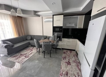 Симпатичная квартира 1+1, 65м², в резиденции с бассейном в 400 метрах от моря в районе Махмутлар, Алания ID-19169 фото-6