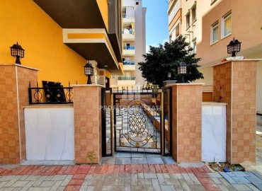 Квартира 1+1, 70м², с мебелью и бытовой техникой в районе рынка по вторникам в Махмутларе, Алания ID-19172 фото-13