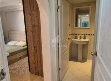 Готовая к проживанию, трехкомнатная квартира, 110м², в комфортабельном комплексе в районе Алании – Тосмур под ВНЖ ID-19177 фото-12