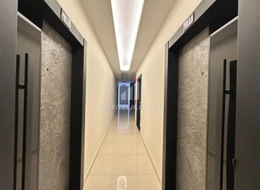 Новая видовая квартира с двумя спальнями, 70м², с отличной локацией в центре Махмутлара, Алания, в 100м от моря ID-19186 фото-16