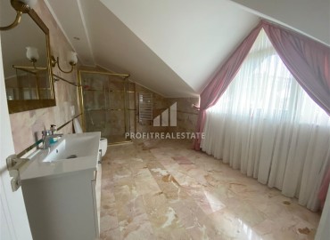 Шикарная частная меблированная вилла 3+1, 530м², с бассейном и садом, Кемер, Анталия, под гражданство ID-19188 фото-18