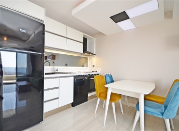 Элегантная видовая двухкомнатная квартира, 64м², в элитном комплексе района Каргыджак, Алания ID-19190 фото-4