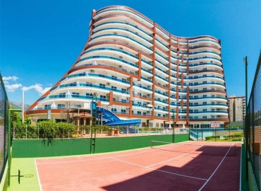 Видовые меблированные апартаменты 1+1, 65м², на высоком этаже в элитном комплексе в 500м от моря в Махмутларе, Алания ID-19194 фото-1