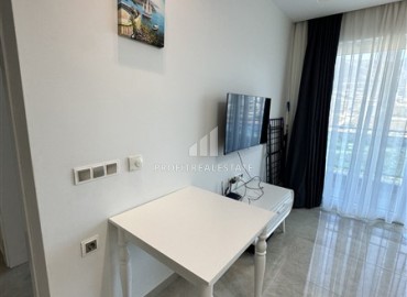 Видовые меблированные апартаменты 1+1, 65м², на высоком этаже в элитном комплексе в 500м от моря в Махмутларе, Алания ID-19194 фото-9
