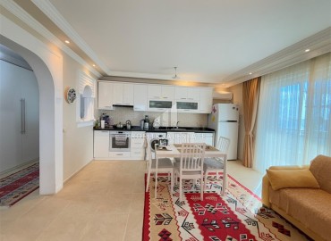 Видовая меблированная квартира 2+1, 120м², в уютном комплексе с отличным расположением в Махмутларе, Алания ID-19200 фото-5