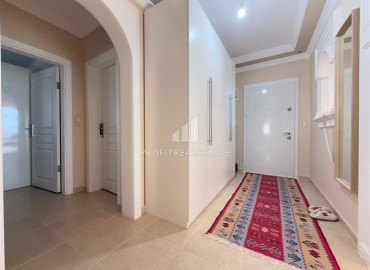 Видовая меблированная квартира 2+1, 120м², в уютном комплексе с отличным расположением в Махмутларе, Алания ID-19200 фото-6