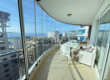Видовая меблированная квартира 2+1, 120м², в уютном комплексе с отличным расположением в Махмутларе, Алания ID-19200 фото-17