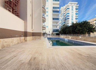 Видовая меблированная квартира 2+1, 120м², в уютном комплексе с отличным расположением в Махмутларе, Алания ID-19200 фото-28
