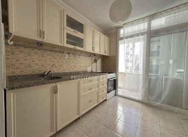 Меблированная квартира с двумя спальнями, 100м², в доме с парковкой в районе Махмутлар, Алания ID-19211 фото-7