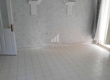 Бюджетная квартира 2+1 с отдельной кухней, 90м², в доме городского типа в 250м от моря в Махмутларе, Алания ID-19212 фото-4
