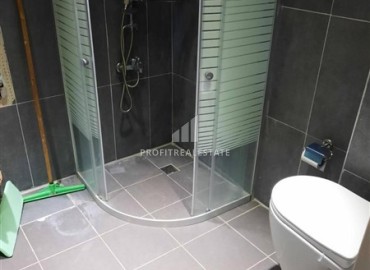 Бюджетная квартира 2+1 с отдельной кухней, 90м², в доме городского типа в 250м от моря в Махмутларе, Алания ID-19212 фото-10