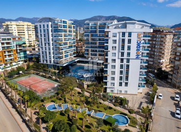 Просторная квартира 2+1, 110м² с отдельной кухней в комплексе премиум класса в 250м от моря в районе Тосмур, Алания, под ВНЖ ID-19218 фото-1