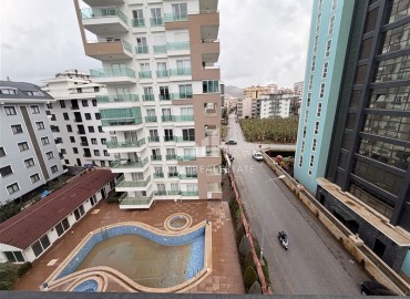 Двухкомнатная квартира, 55м², в резиденции с хорошей инфраструктурой в 500м от моря в Махмутларе, Алания ID-19225 фото-11