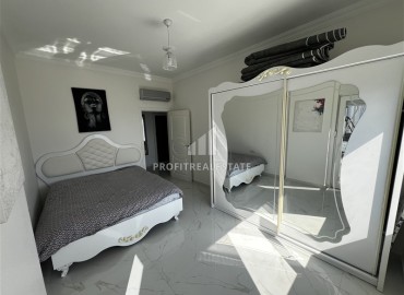 Видовая меблированная квартира 2+1, 110м², с остекленным балконом на центральной улице Махмутлара, Алания ID-19227 фото-10