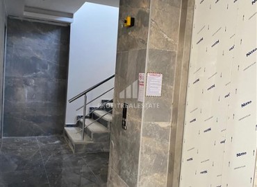 Квартира с одной спальней, 55м², в новом комплексе с бассейном в 500м от моря в Каргыджаке, Алания ID-19229 фото-11