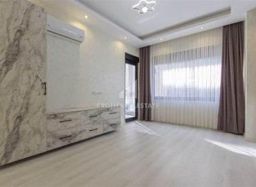 Видовые двухкомнатные апартаменты, 51м², с оригинальным интерьером, в 150м от моря в районе Каргыджак, Алания ID-19248 фото-3
