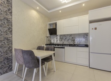 Видовые двухкомнатные апартаменты, 51м², с оригинальным интерьером, в 150м от моря в районе Каргыджак, Алания ID-19248 фото-5